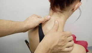cervical spine osteochondrosis massage